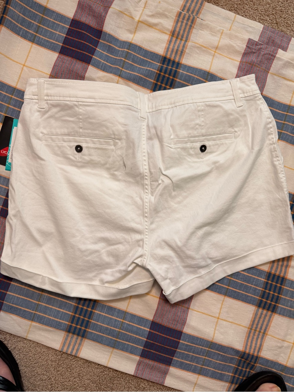 Market & Spruce White Cotton Utility Shorts with Tag Detail